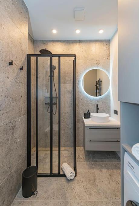 Lovely 1Bd Central Apartment By Hostlovers Kaunas Luaran gambar
